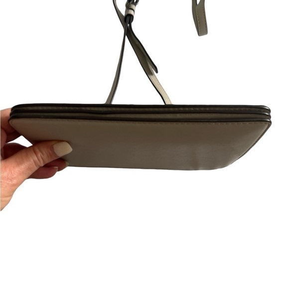 MICHAEL Michael Kors Sloan Studded Small Gusset Crossbody
Clutch Bag Cement - Picture 4 of 10